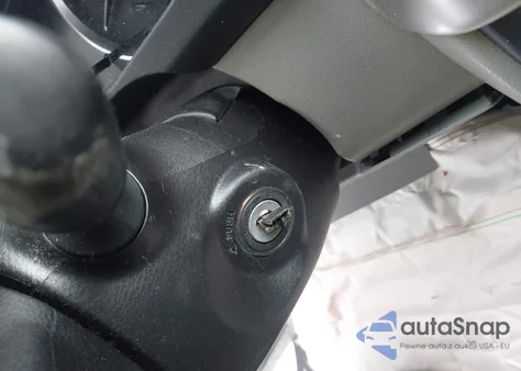 2019 Toyota Highlander Le from USA, damaged, VIN 5TDBZRFH9KS713611